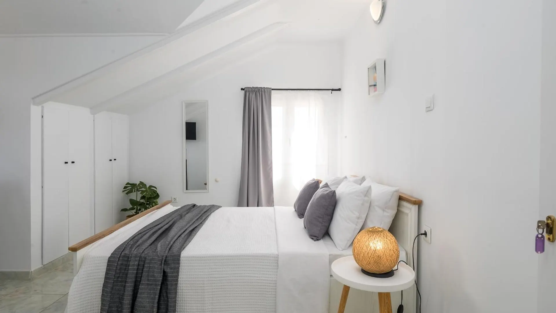 Eraora Lofts & Apartments Kefalonia contacts